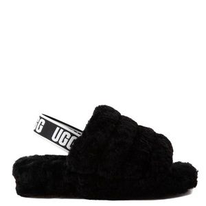 UGG SLIPPERS